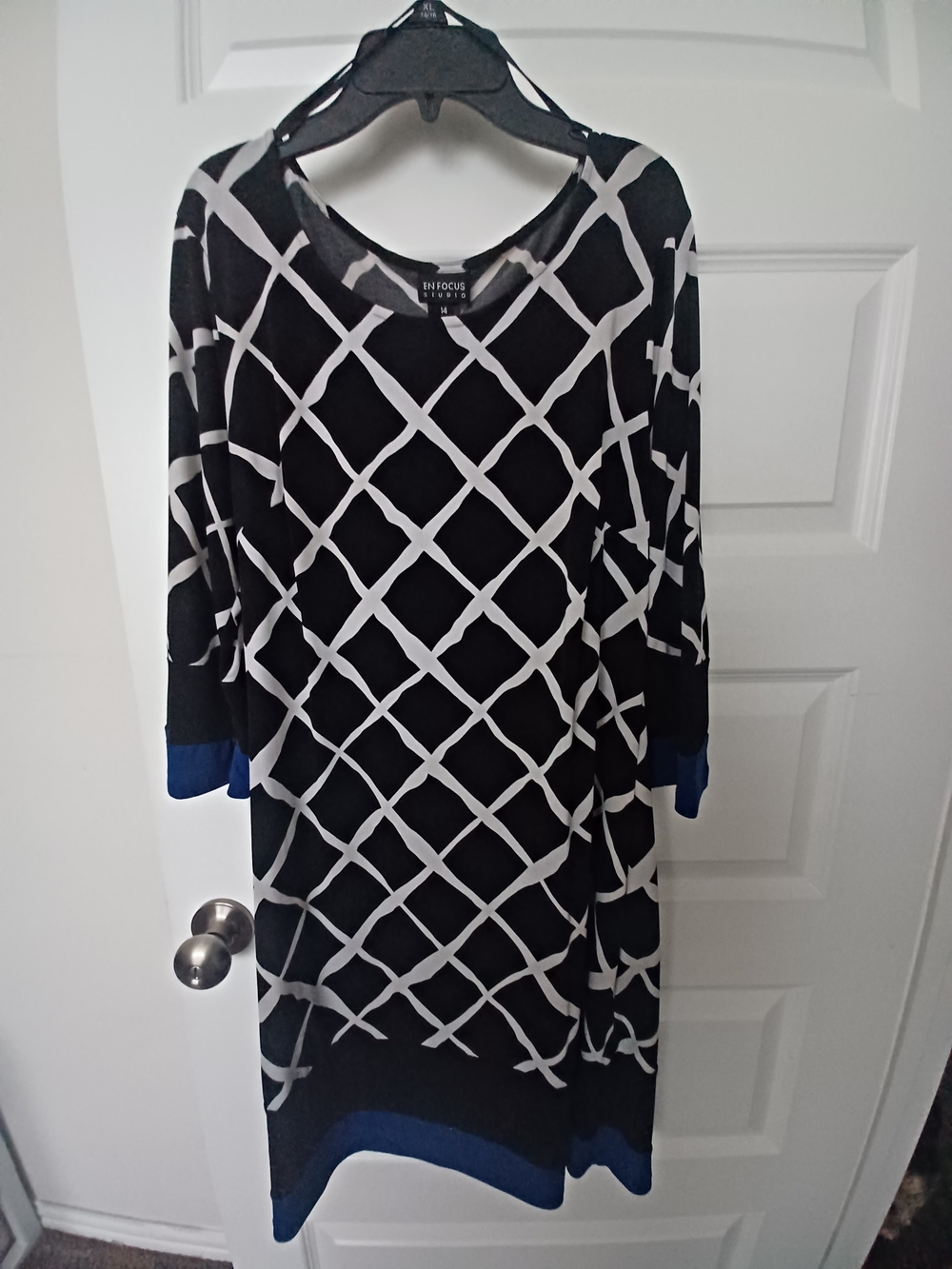 ENFOCUS STUDIO Black and White Lattice Dress w/Blue Trim Accents
